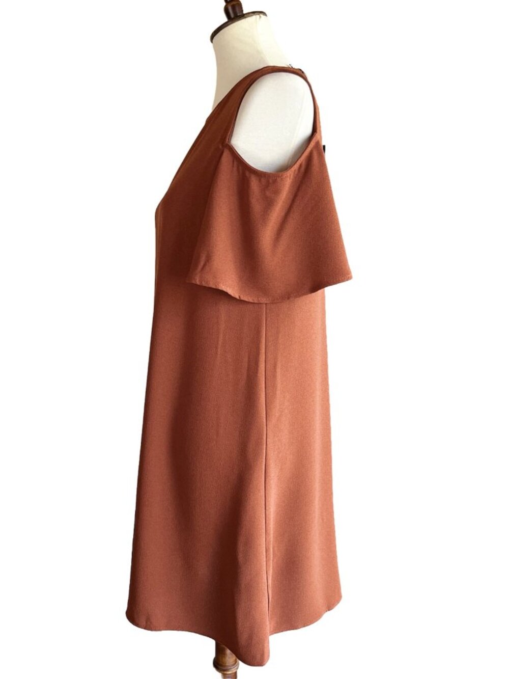 Bobeau Womens Crew Neck Cold Shoulder Shift Dress Size M - Picture 6 of 16
